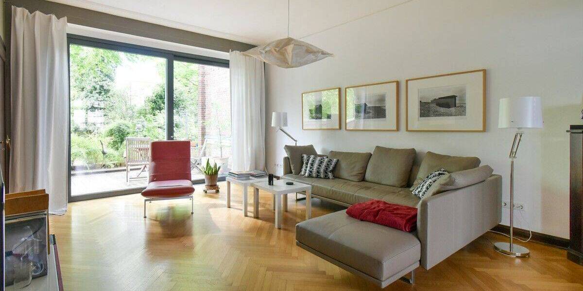 Reihenendhaus Duisburg Duissern - 9 Zimmer, 342 m&sup2;, 1.365.000&euro; | Angebot:26851078