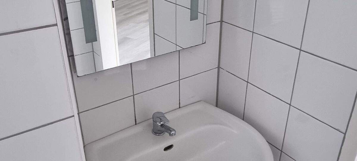 ELEGANTE + RENOVIERTE 2-ZIMMER-WOHNUNG in DÜSSELDORF - FRIEDRICHSTADT 2 zimmer