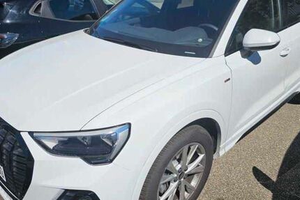 Audi Q3 8.800 km 47.480 &euro; Essen 45307