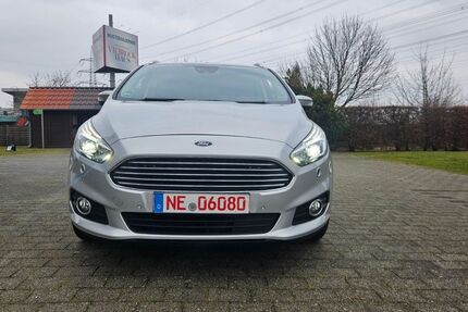 Ford S-Max 125.000 km 13.499 € Neuss OT Barbaraviertel 41460