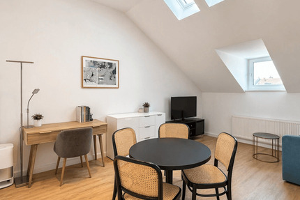 Wohnung Düsseldorf Oberbilk - 2 Zimmer, 58 m&sup2;, 1.200&euro; | Angebot:26902846