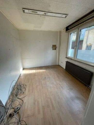 Gewerbeobjekt Duisburg Beeck - 250&euro; | Angebot:23976125