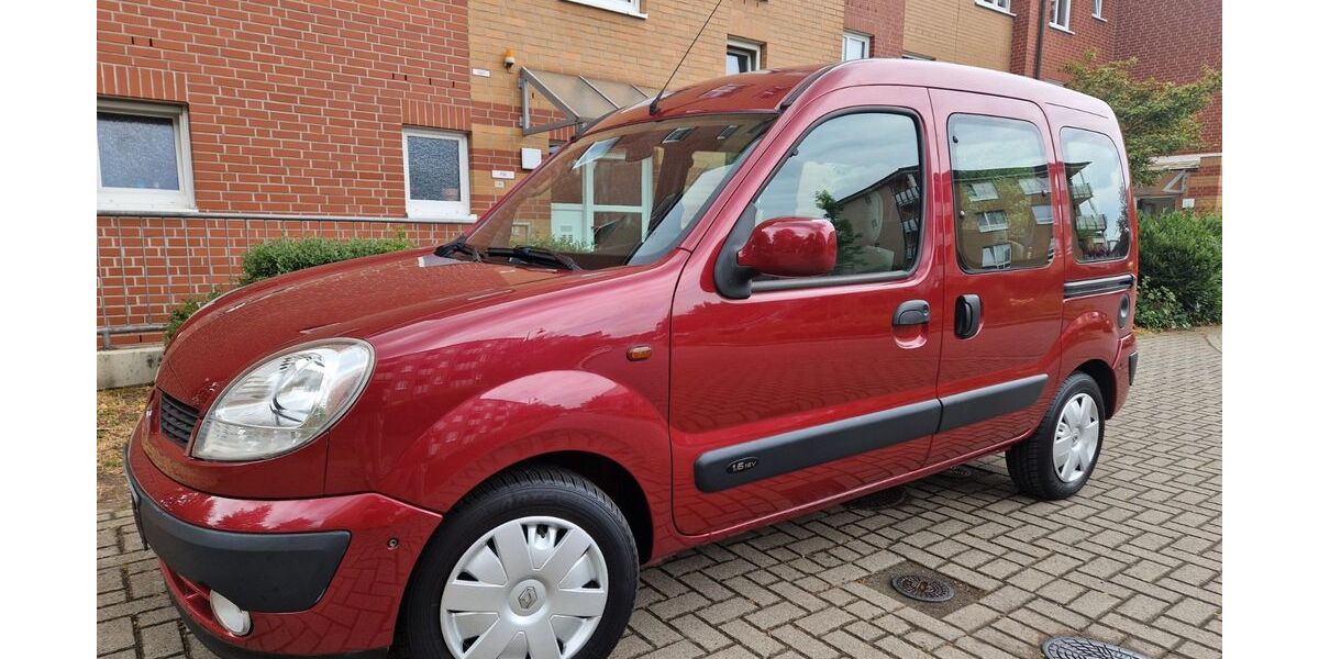 Renault Kangoo 14.000 km 8.850 &euro; Düsseldorf 40472