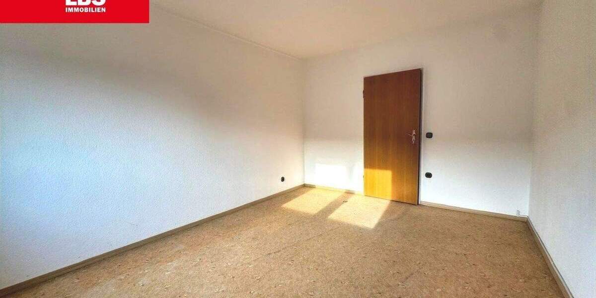 Etagenwohnung Essen Bochold - 3 Zimmer, 77 m&sup2;, 119.000&euro; | Angebot:25532611