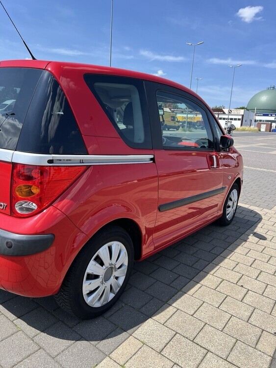 Peugeot 1007 119.000 km 2.270 € Neuss 41460