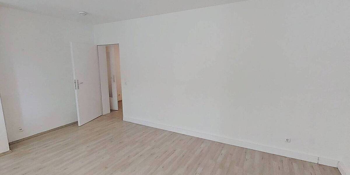 Etagenwohnung Duisburg Neumühl - 3 Zimmer, 81 m&sup2;, 599&euro; | Angebot:26908885