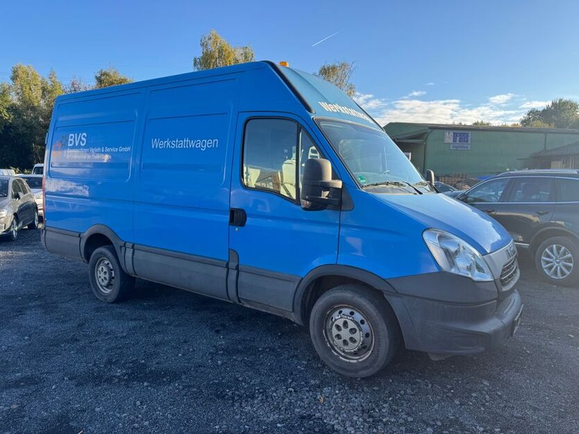 IVECO Andere 118.000 km 8.900 € Essen 45326