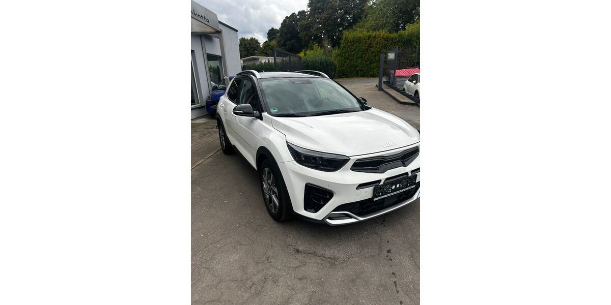 Kia Stonic 42.000 km 20.390 &euro; Gelsenkirchen 45899