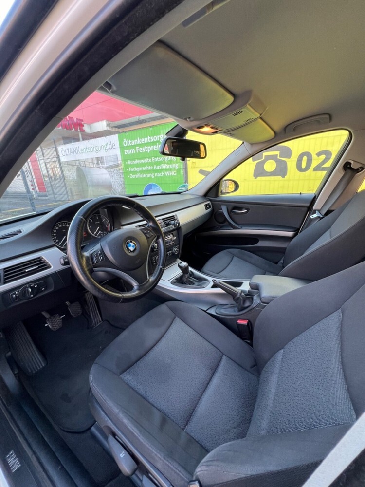 BMW E91 240.000 km 5.250 € Wuppertal 42275