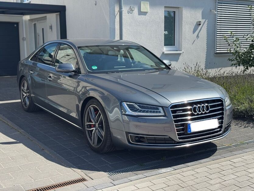 Audi A8 235.000 km 21.500 € mönchengladbach 41061