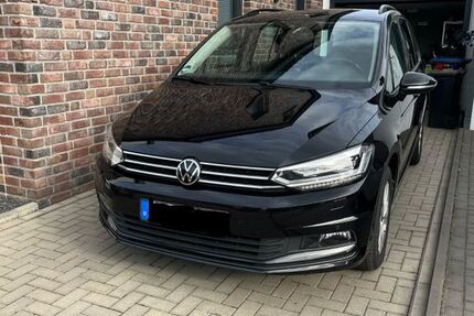 VW Touran 119.000 km 22.490 &euro; Kerken 47647