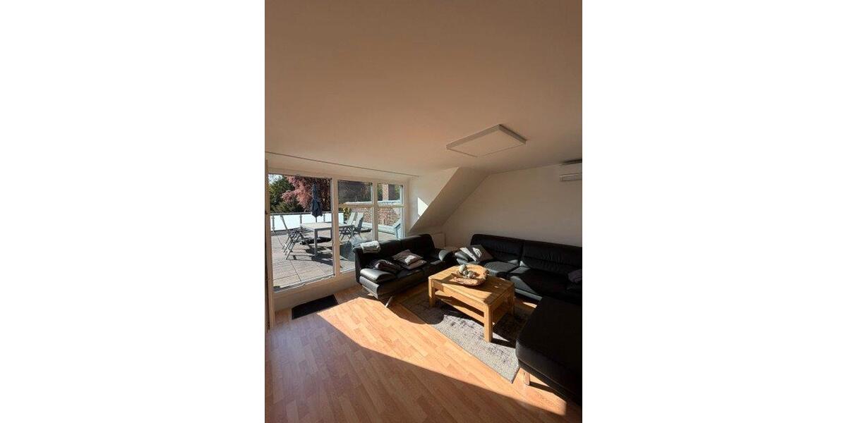 Dachgeschoßwohnung Willich - 3 Zimmer, 87 m&sup2;, 1.500&euro; | Angebot:26368677