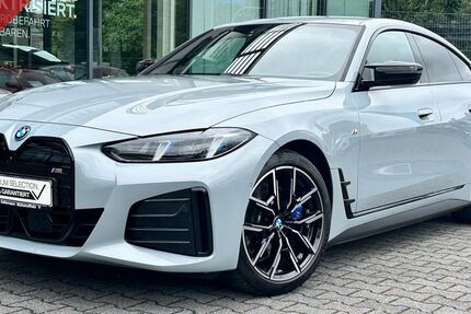 BMW i4 29.526 km 52.970 &euro; Mülheim 45472