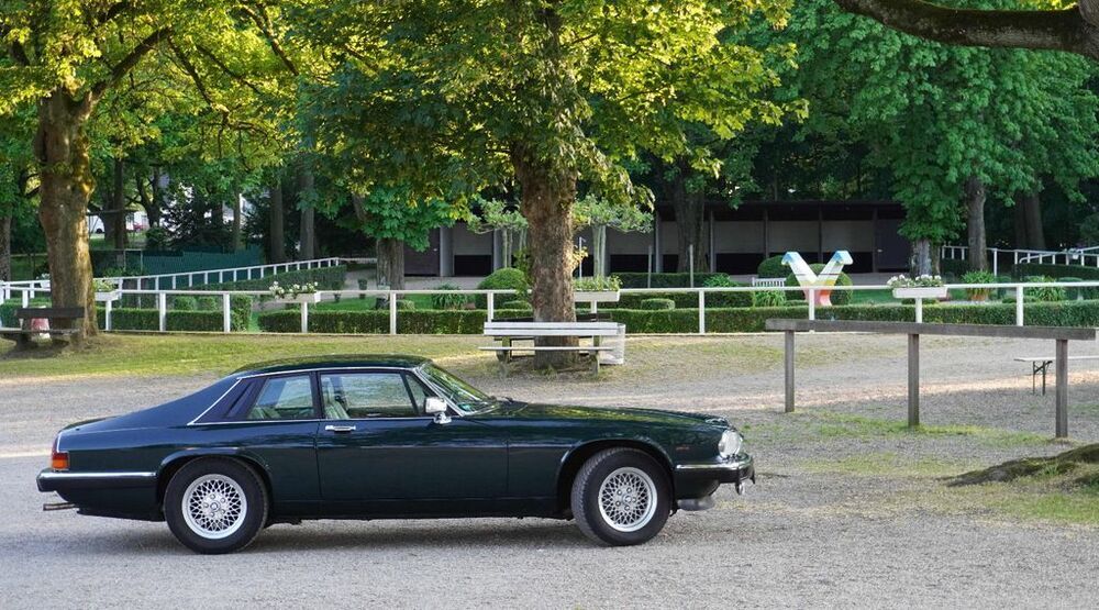 XJS