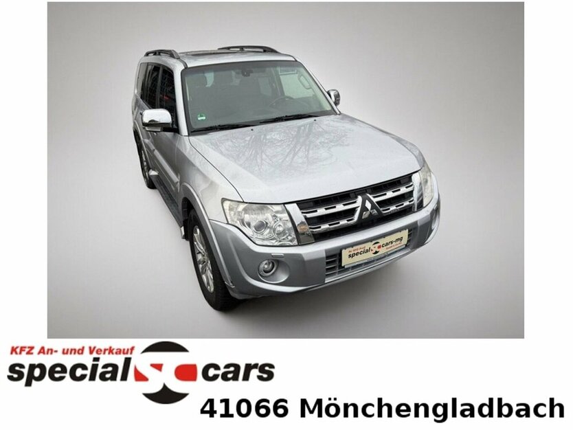 Pajero 3.2 DI-D Edition 30 / 7Sitze / AHK / NAVI