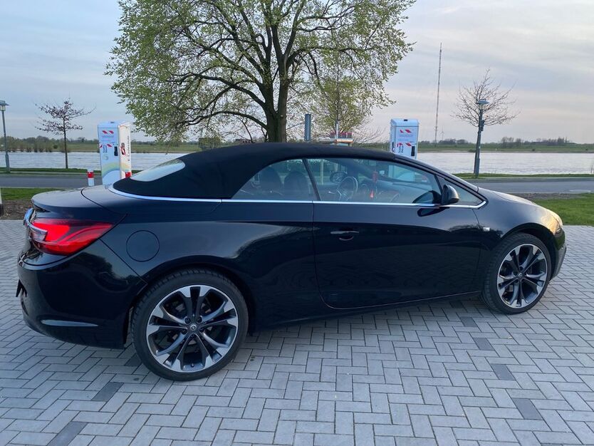 Opel Cascada 181.000 km 9.999 € Wesel 46483
