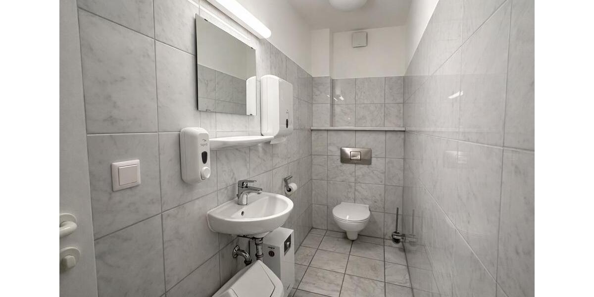 Gewerbeobjekt Krefeld - 4.653&euro; | Angebot:26058461