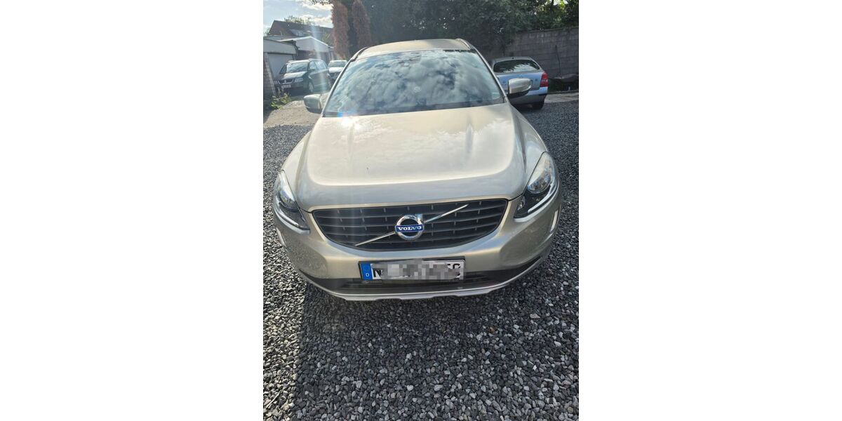 Volvo XC60 134.550 km 14.100 &euro; Neuss 41462