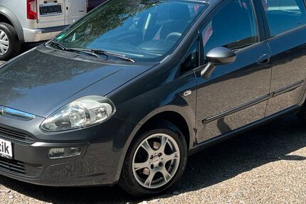 Fiat Punto 115.805 km 4.900 &euro; Duisburg 47137