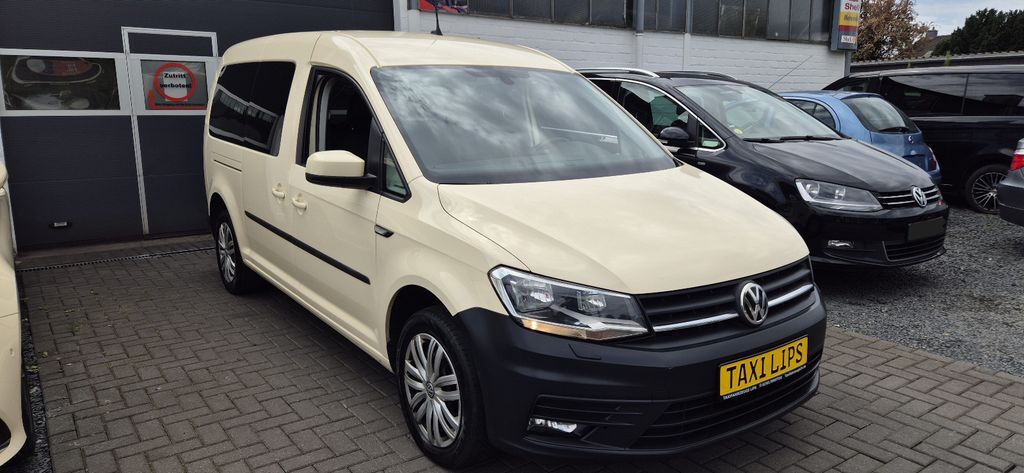 VW Caddy Maxi 260.973 km 11.950 € Korschenbroich 41352