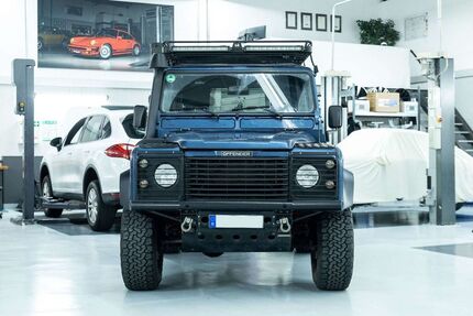 Land Rover Defender 299.280 km 27.890 &euro; Neuss 41470