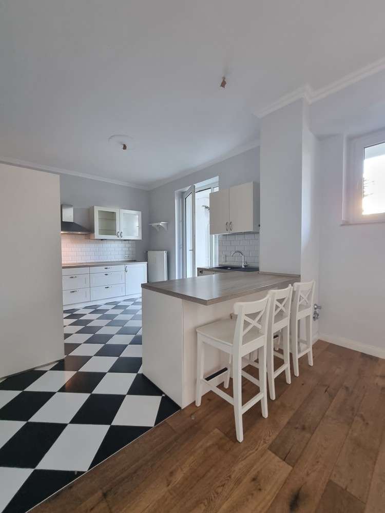 Wohnung zum Kaufen in Düsseldorf 649.000 € 122 m²