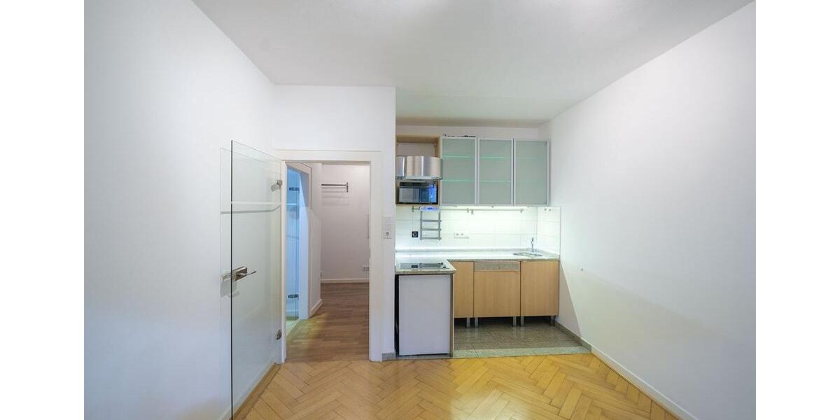 Erdgeschoßwohnung Düsseldorf Stadtbezirk 2 - 2 Zimmer, 43 m&sup2;, 715&euro; | Angebot:26222322