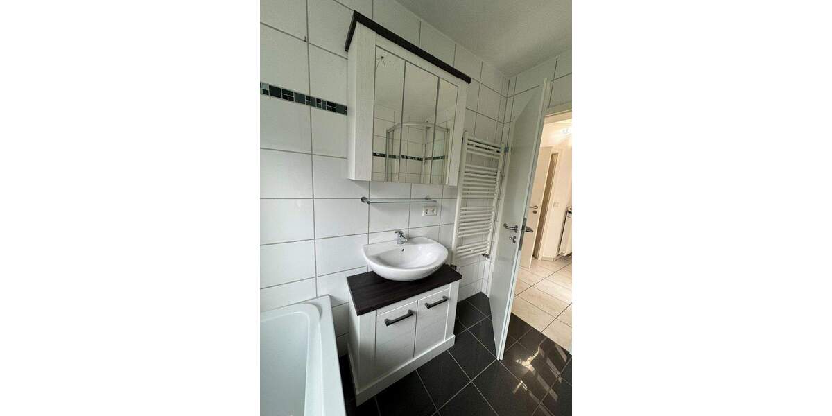 Doppelhaushälfte Dinslaken Innenstadt - 1 Zimmer, 300 m&sup2;, 679.000&euro; | Angebot:25663344