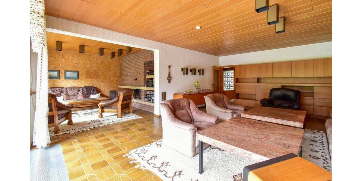 Massives, flexibel nutzbares 2-FH mit 176m² WFL & großer ausgebauter Nutzfläche + EEK D in Buchholz 6 zimmer