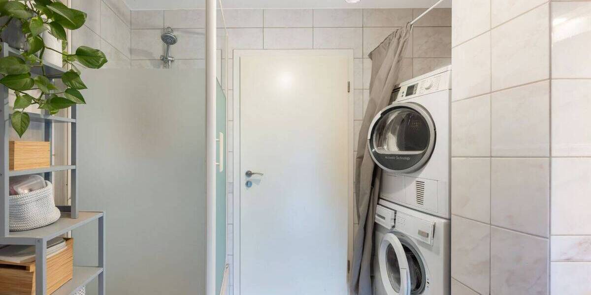 Etagenwohnung Düsseldorf Gerresheim - 2 Zimmer, 71 m&sup2;, 280.000&euro; | Angebot:26840911