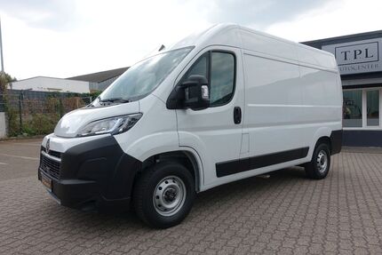 Opel Movano 16.000 km 26.950 &euro; Essen 45329
