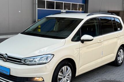 VW Touran 587.107 km 6.500 &euro; Bottrop 46238