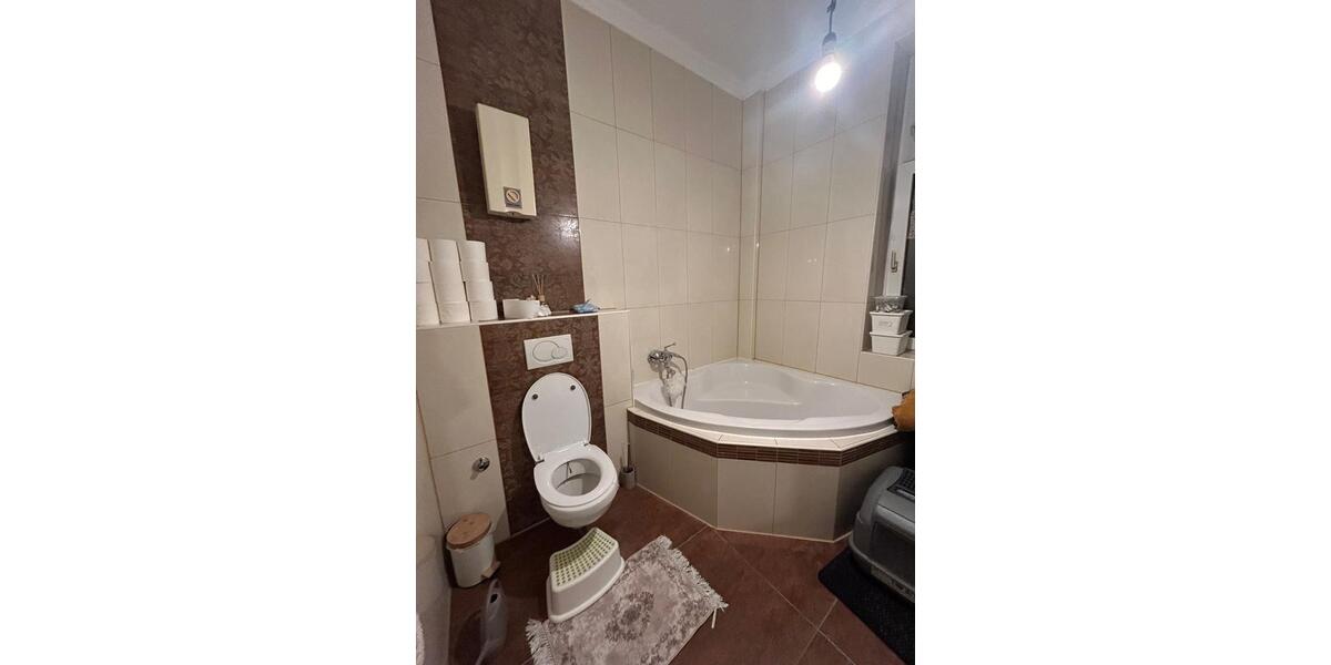 Etagenwohnung Duisburg Duisburg-Mitte - 4 Zimmer, 85 m&sup2;, 130.000&euro; | Angebot:26869302