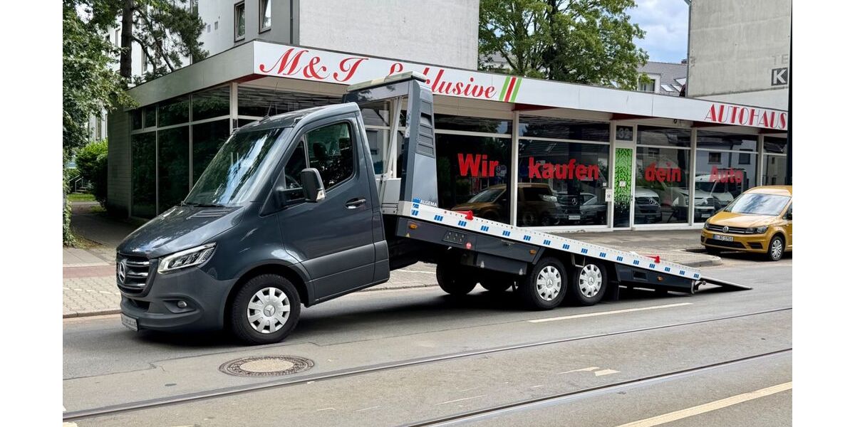 Mercedes-Benz Sprinter 110.000 km 78.900 &euro; Düsseldorf (Unterrath) 40468