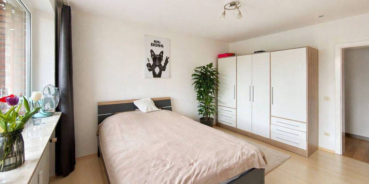Etagenwohnung Duisburg / Wanheim-Angerhausen Wanheim-Angerhausen - 2 Zimmer, 69 m&sup2;, 149.000&euro; | Angebot:26378585