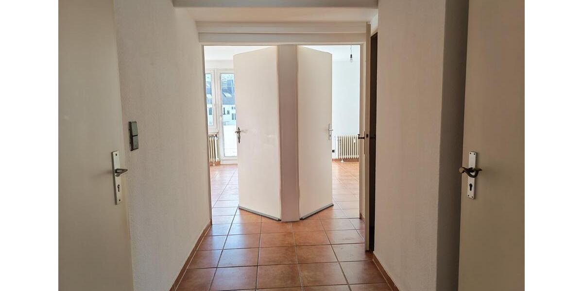 Etagenwohnung Düsseldorf Pempelfort - 3 Zimmer, 70 m&sup2;, 1.030&euro; | Angebot:25067339