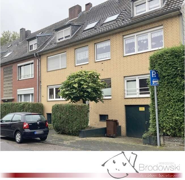 Haus zum Kaufen in Mönchengladbach 568.000 € 327 m²
