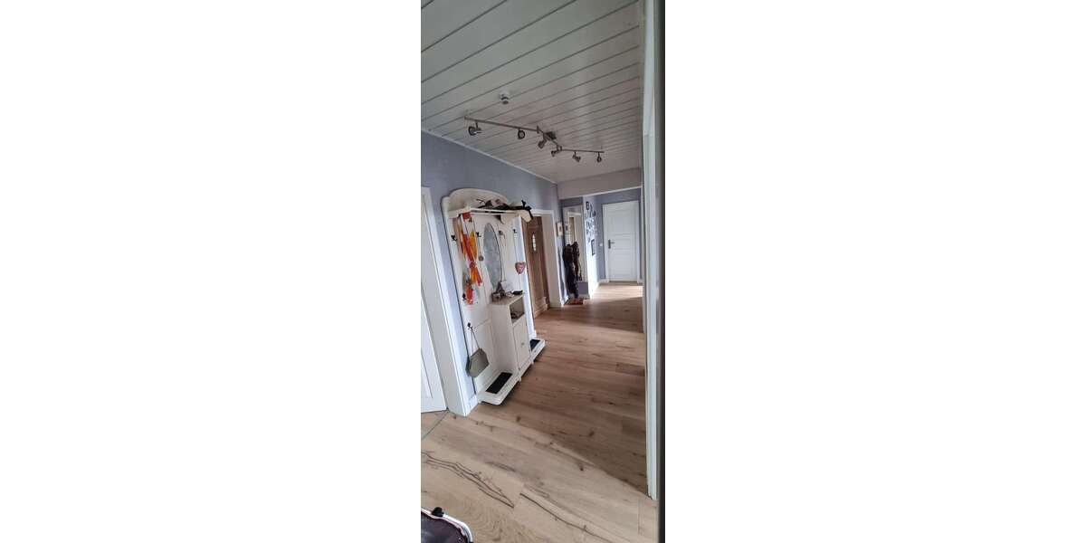 Etagenwohnung Neukirchen-Vluyn Vluyn - 5 Zimmer, 98 m&sup2;, 245.000&euro; | Angebot:25336635