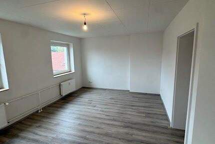 Wohnung Duisburg Marxloh - 3 Zimmer, 67 m&sup2;, 509&euro; | Angebot:25739779