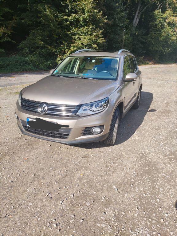 VW Tiguan 89.000 km 17.299 € Issum 47661