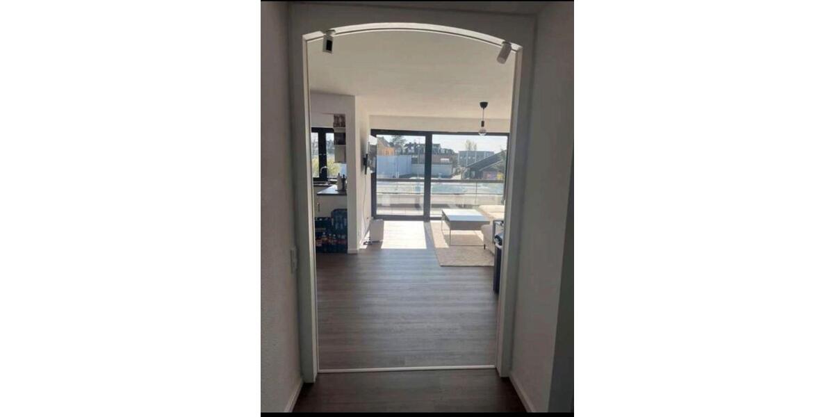 Etagenwohnung Velbert Pöthen - 2 Zimmer, 83 m&sup2;, 1.250&euro; | Angebot:26415588
