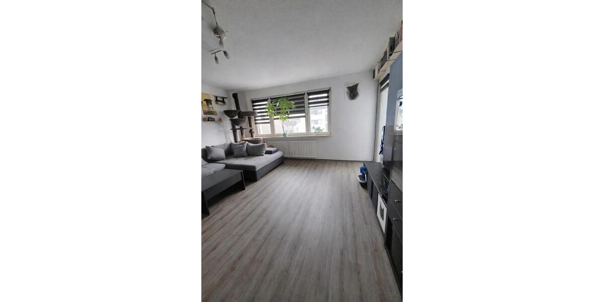 Etagenwohnung Duisburg Rheinhausen - 3 Zimmer, 74 m&sup2;, 179.000&euro; | Angebot:26946330