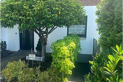 *Wohnen wie im eigenen Haus* in guter, ruhiger Lage von Neuss-Pomona (Dreikönigenviertel) 5 zimmer