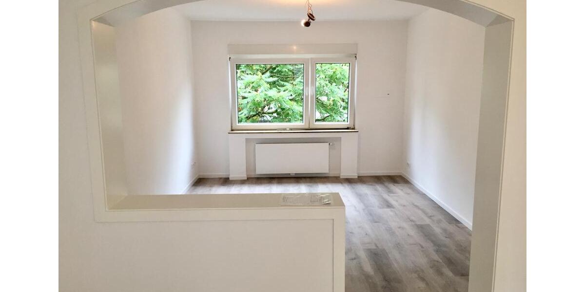 Etagenwohnung Essen Stadtbezirk II - 4 Zimmer, 90 m&sup2;, 998&euro; | Angebot:25073417