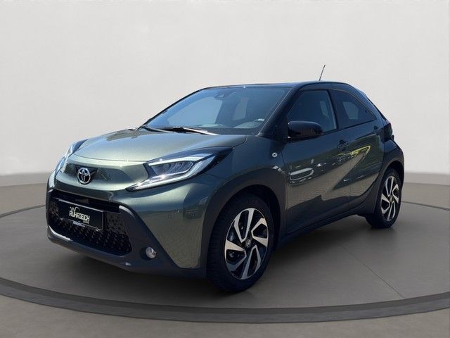 Toyota Aygo (X) 8.000 km 15.990 &euro; Duisburg 47059