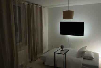 Möbliertes Studio-Apartment mit Balkon 1 zimmer