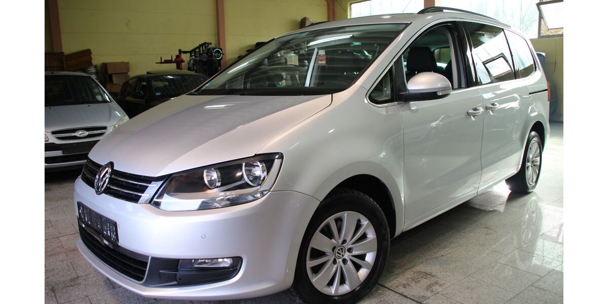 VW Sharan 122.900 km 10.990 &euro; Duisburg 47059
