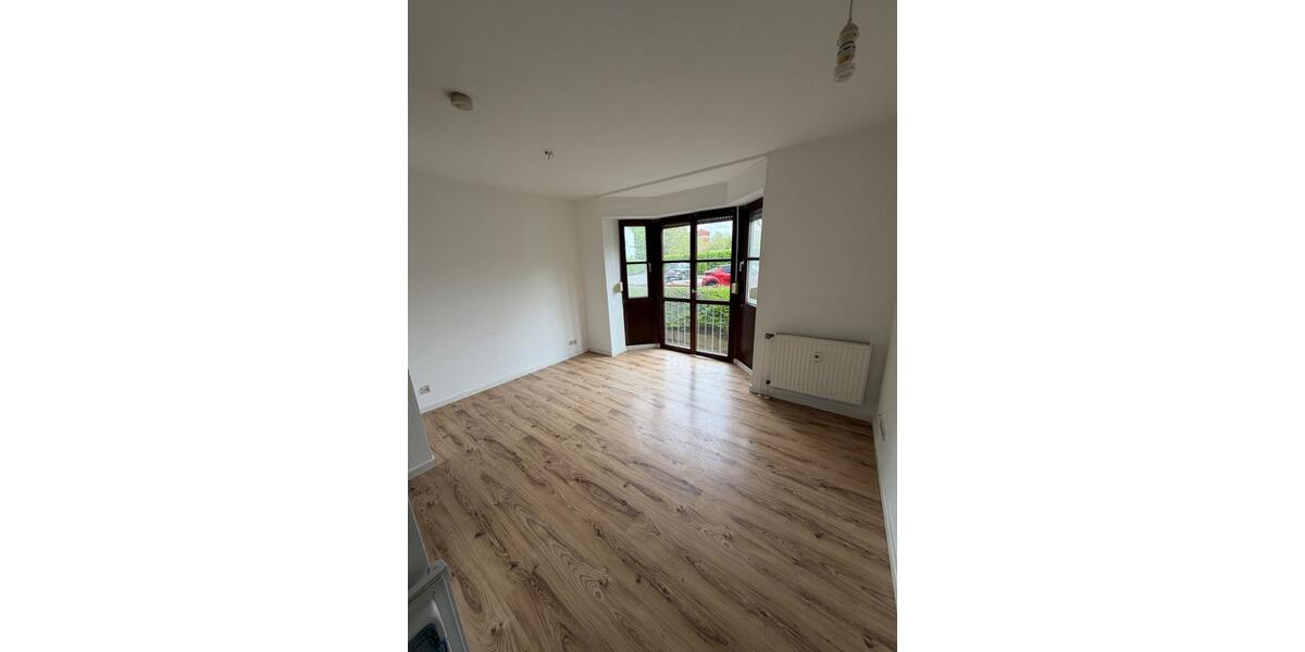 Erdgeschoßwohnung Düsseldorf Stadtbezirk 3 - 1 Zimmer, 28 m&sup2;, 650&euro; | Angebot:26403791