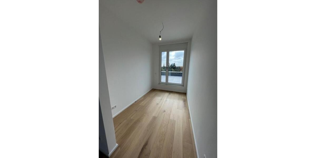 NEUBAU - barrierefreie Penthouse-Wohnung mit traumhafter Terrasse 3 zimmer