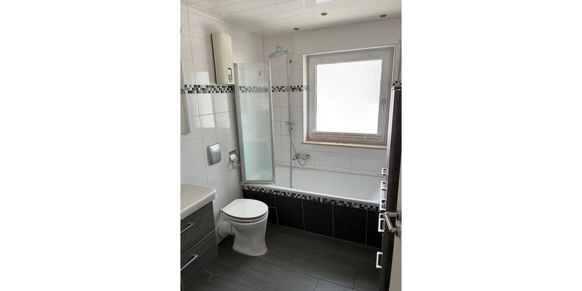 Etagenwohnung Essen Stadtbezirk IV - 3 Zimmer, 72 m&sup2;, 690&euro; | Angebot:26193480